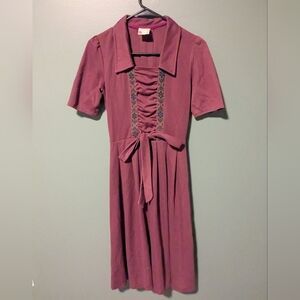 Vintage C&A German Mauve Women's Collared Dress with Tie Waist